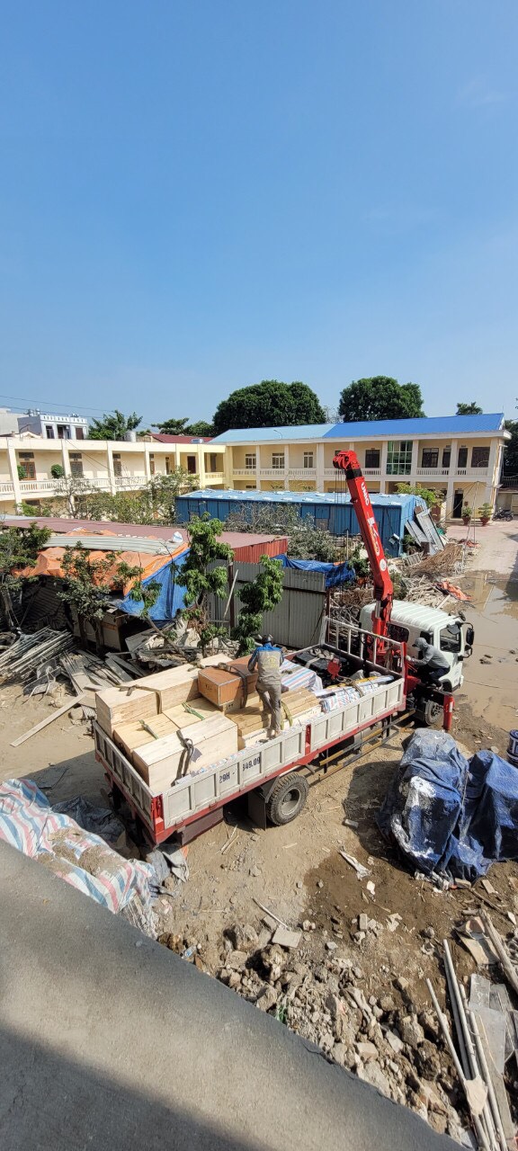 Chuyển Linh Kiện Thang Máy Về Công Trình Trường Lao Động Xã Hội Thanh Xuân